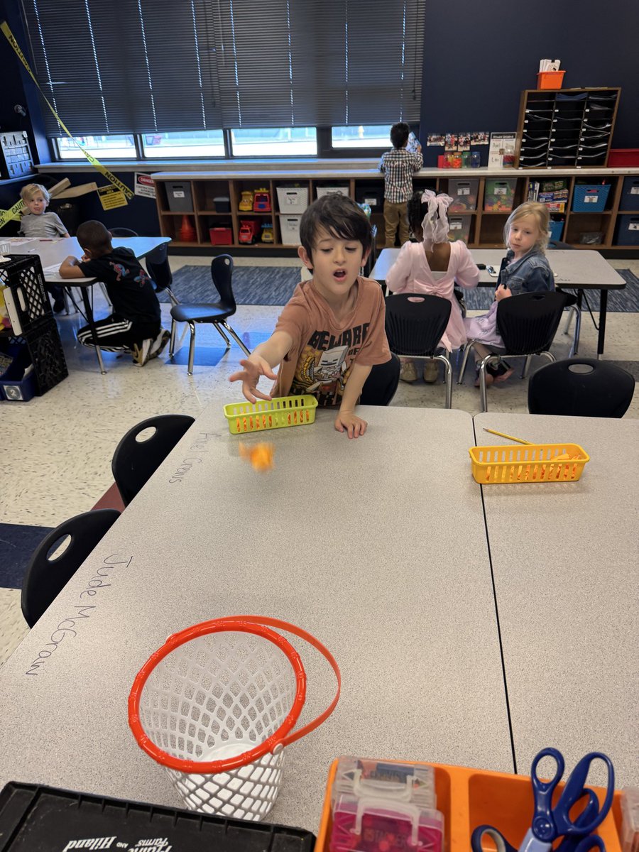 Mrs. Kollack tweet media