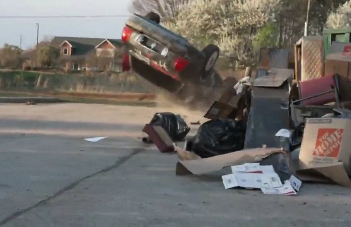 Just Alyx tweet media