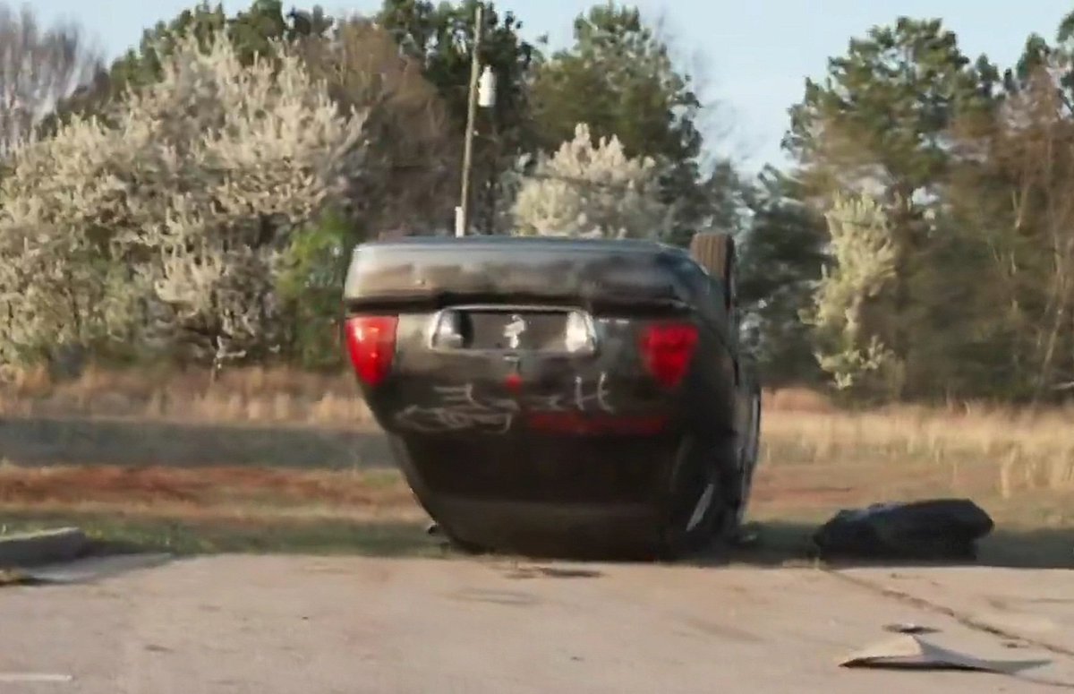 Just Alyx tweet media