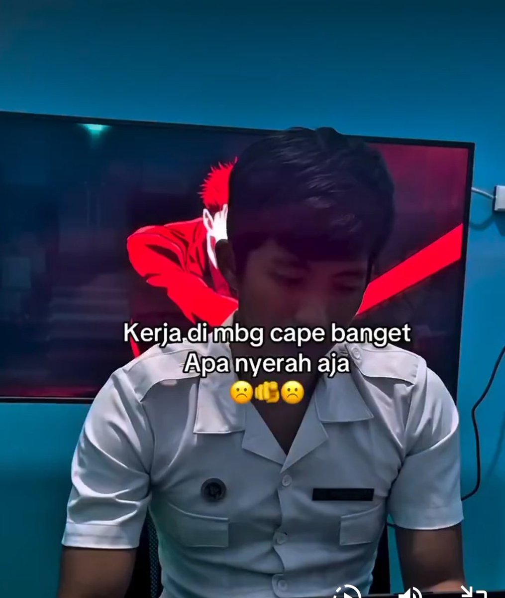 nozelism's tweet photo. Itu karakter di belakang lu kalo nyata bisa menghukum lu semua kocak. Gausah minta dikasihani, alay. Malu sama profesi2 lain yg beban dan risiko kerja lebih tinggi tp gaji minim ga alay kyk lu. https://t.co/vUGPRDVV3p