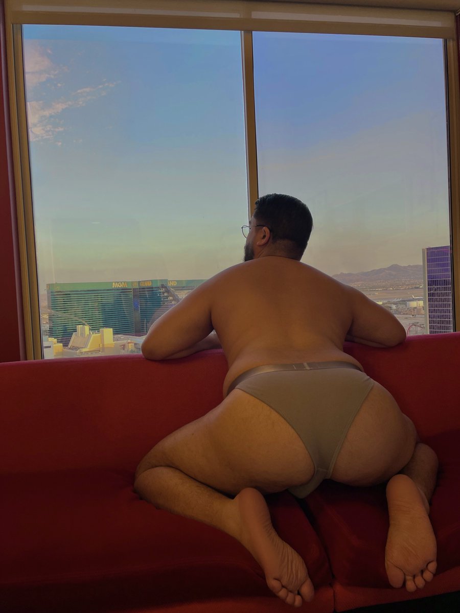 Carlos tweet media