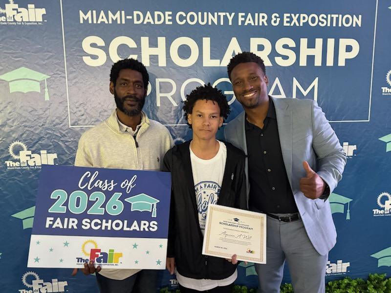 Congratulations to our CSIT student Alqueven A. Witt for being selected as a recipient of the Miami-Dade County Fair &amp; Exposition Scholarship. Thank you to the <a href="/miamiyouthfair/">miamiyouthfair</a> for a wonderful ceremony! 

<a href="/SuptDotres/">Jose L. Dotres, Ed.D.</a> <a href="/MjLewis13/">Michael A. Lewis, Ed.D.</a> <a href="/mantilla1776/">Rene Mantilla</a> #MDCPSYourBestChoice