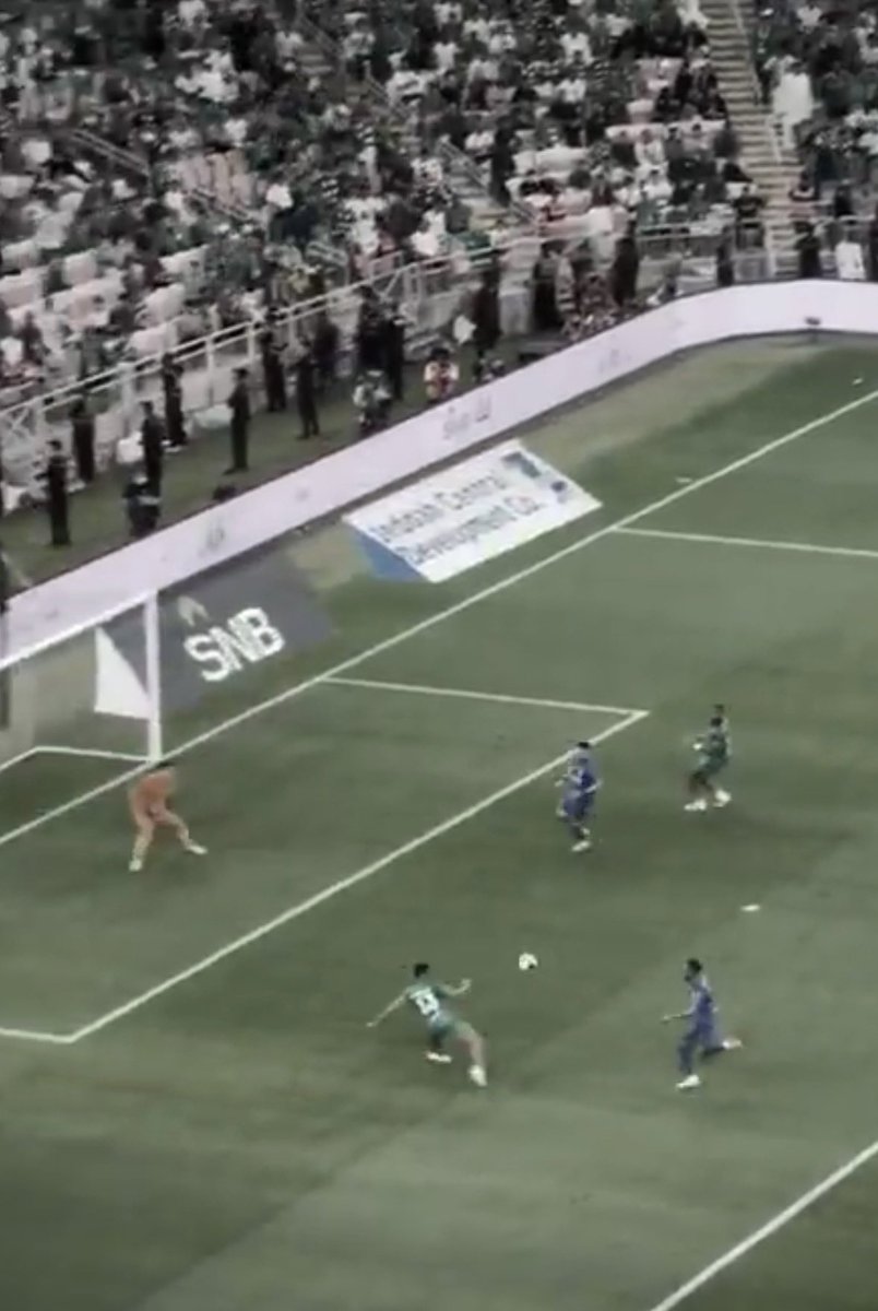 نواف tweet media