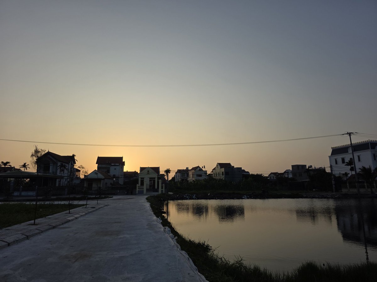 Sơn Tùng | Tyson tweet media