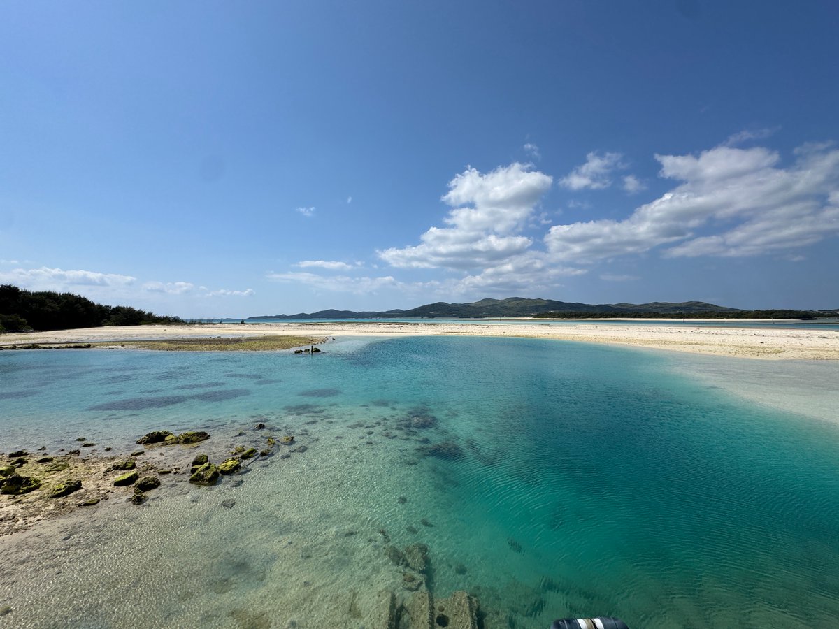 HIORYES_inc1203's tweet photo. 先日ご依頼いただいているCMのロケハンに、久米島に行ってきました‼️

お天気も良く、最高ですね〜！
撮影に向けて着々準備中です♪ https://t.co/jkb06PK1Zp