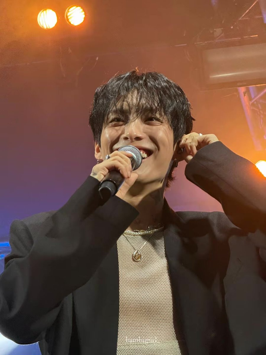 shanna 🩸enhypen is 7 tweet media