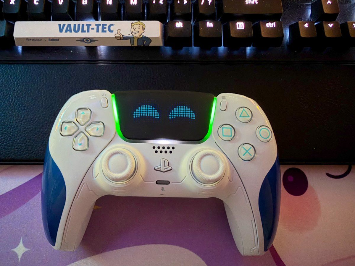 Heather 🦄 tweet media