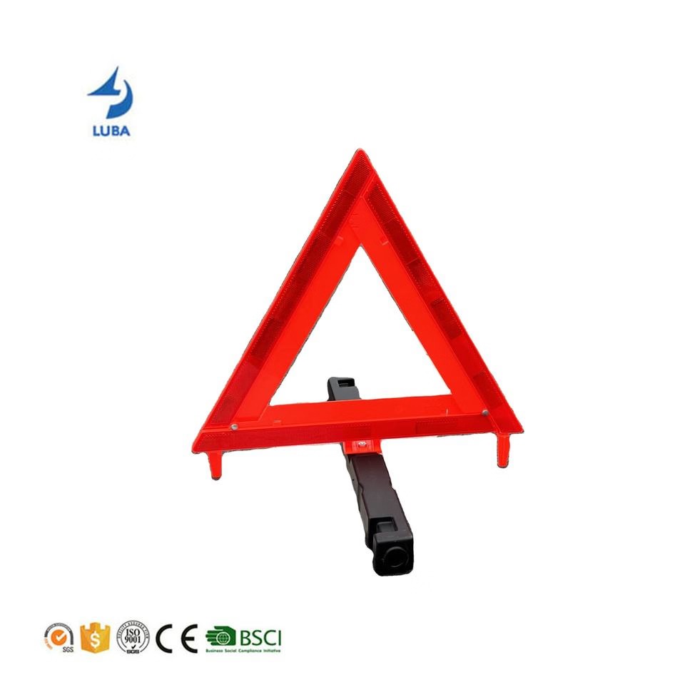 LUBATRAFFIC2025's tweet image. The LUBA PMMA+ABS Emergency Warning Triangle helps alert approaching drivers quickly with high-visibility reflective design. Durable, portable, and easy to deploy when every second counts.
📧 lucasyang@cnluba.com🌐 lnkd.in/gdMU39YB
#luba #warningtriangle #roadsafety