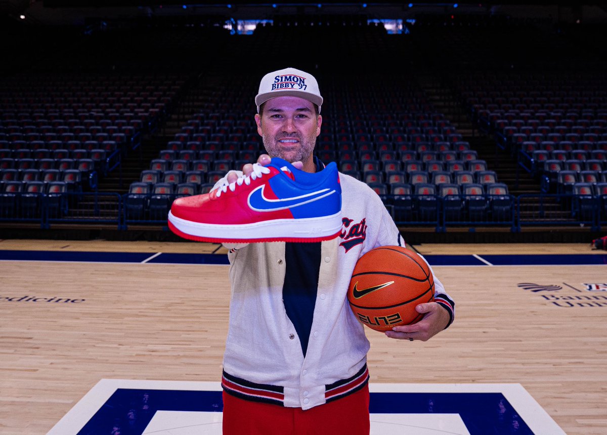 Arizona Basketball tweet media