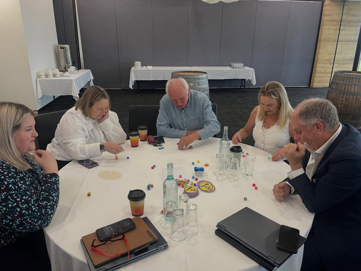 The School of Play .Co tweet media