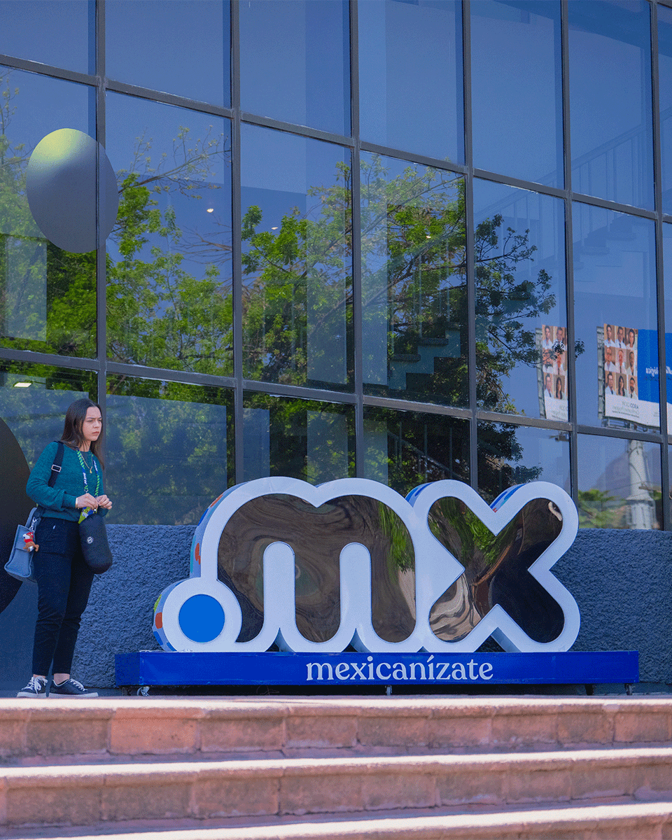TecdeMonterrey's tweet photo. Entrar a incMTY es entrar a un espacio donde las ideas se convierten en proyectos que pueden cambiarlo todo 🚀
¿Qué idea te gustaría traer a este evento? #incMTY https://t.co/RZQiQEs7Ex