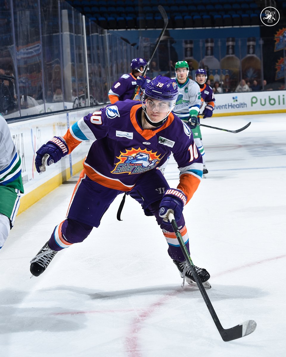 UVM Men's Hockey tweet media