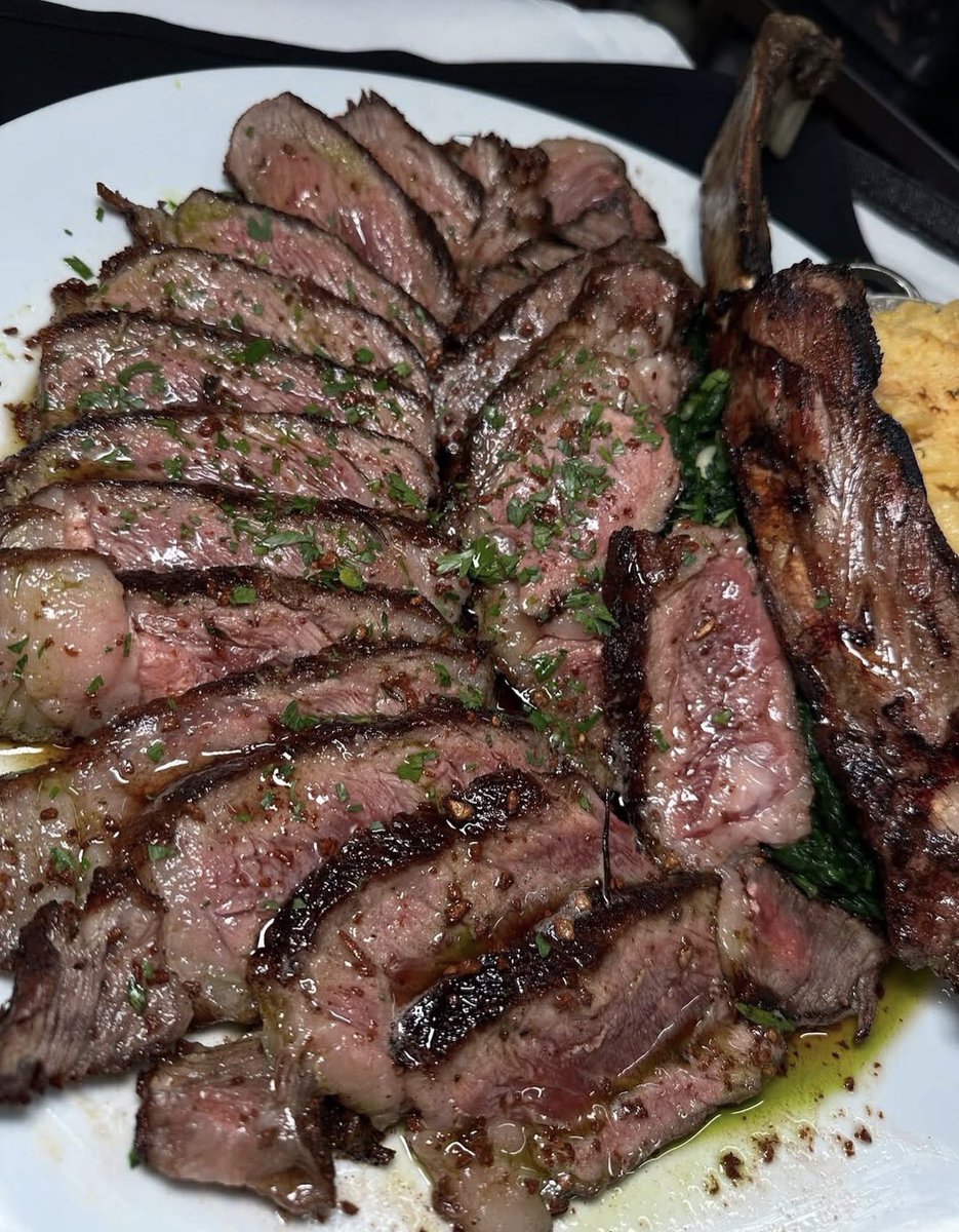 HungryAI tweet media