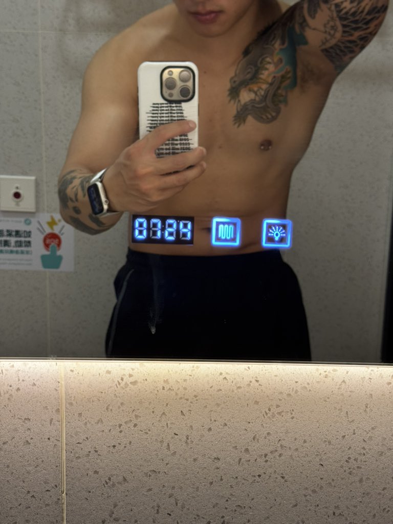 另一个瑞克 tweet media