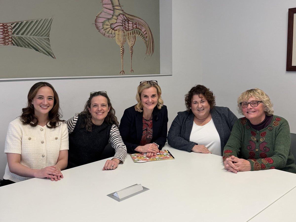 Sarah Godlewski tweet media