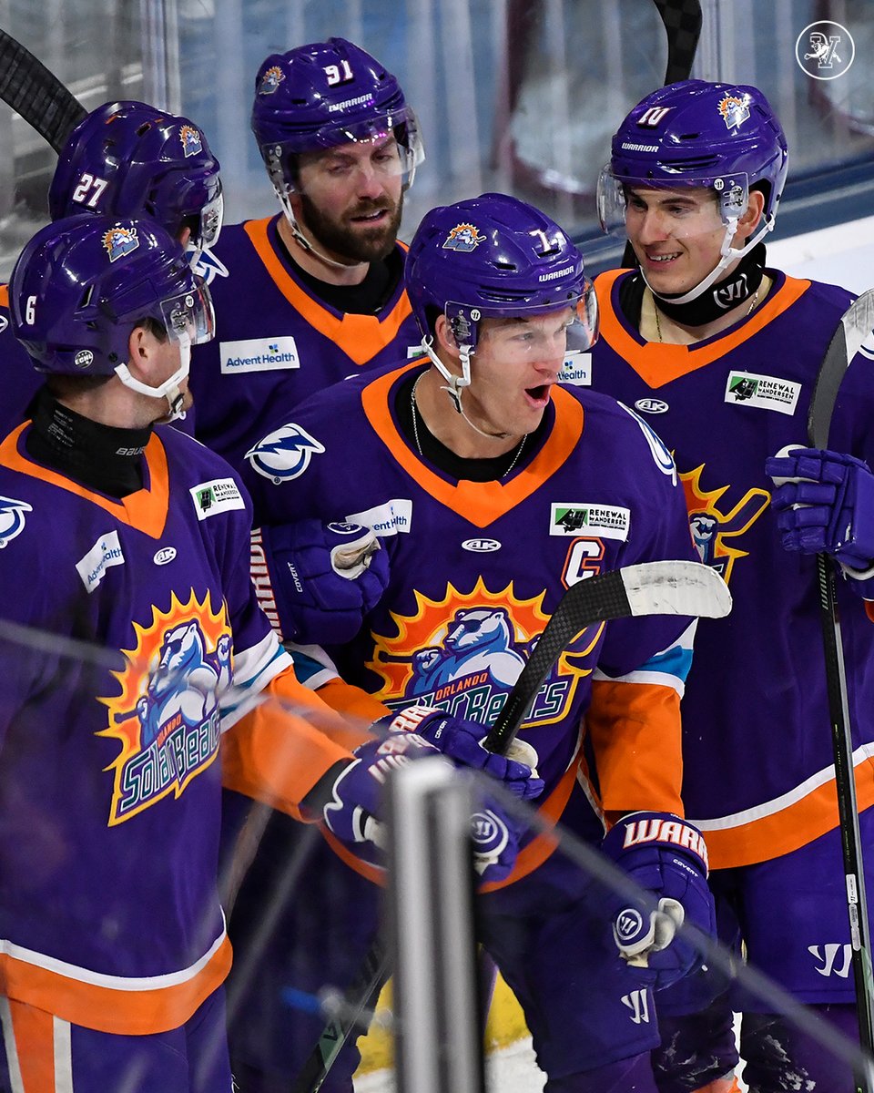 UVM Men's Hockey tweet media