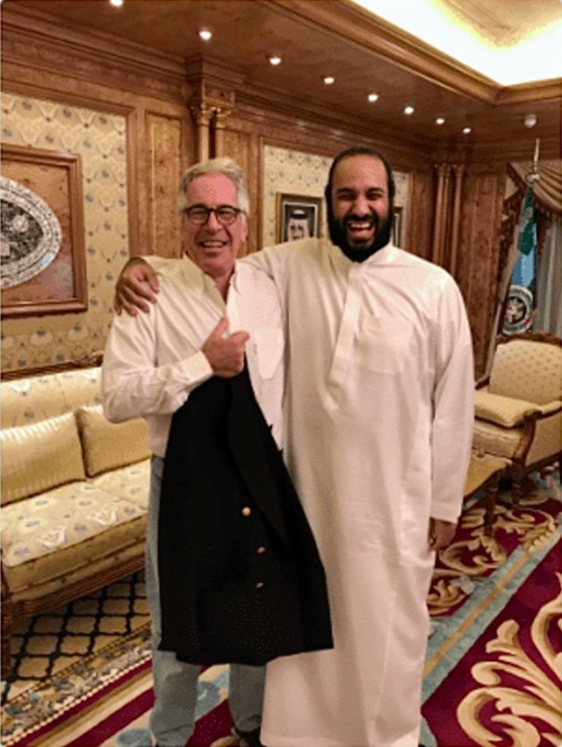 Express News tweet media