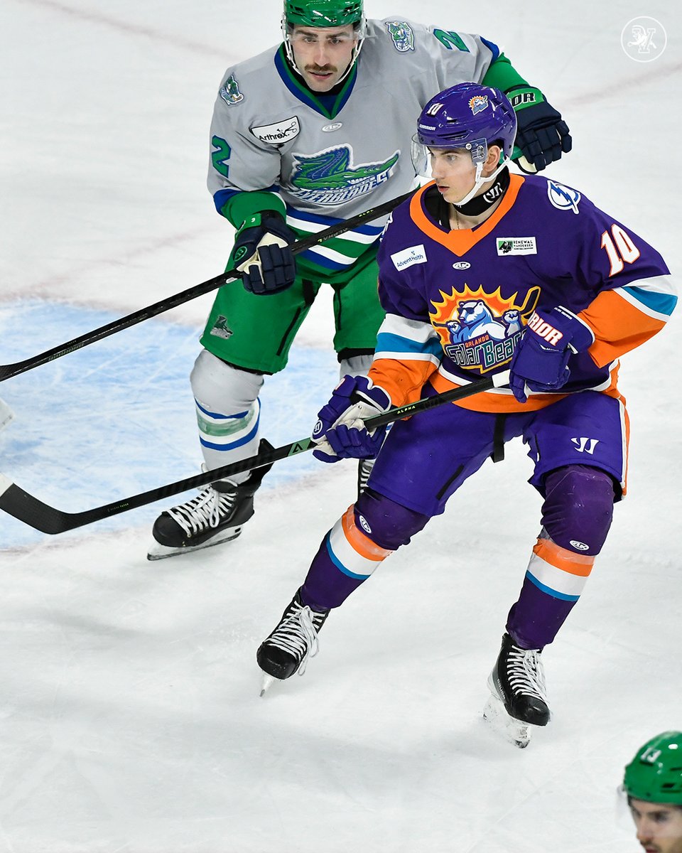 UVM Men's Hockey tweet media