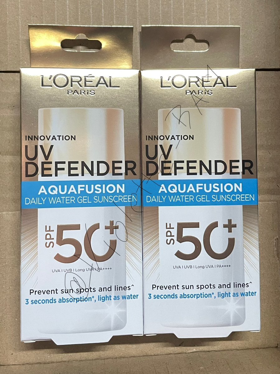 Violette_BAM's tweet photo. #พร้อมส่ง ของใหม่ ของแท้ กันแดด loreal uv defender daily sunscreen spf 50+ ขนาด 50ml.  exp.05/2028

🩵 aquafusion 
❤️ invisible resist 

🏷 SALE 280 ส่งฟรี❗️
✨ 2ชิ้น 520 ส่งฟรี❗️

สนใจdmค่ะ
#loreal #ส่งต่อ #ส่งต่อคสอ #ส่งต่อสกินแคร์ https://t.co/J9aaBpW9BZ