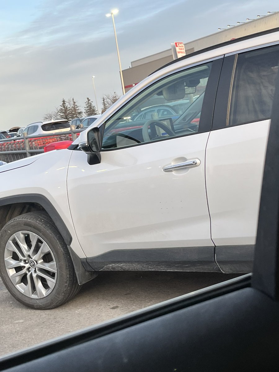 💞Trina LaGüerita tweet media