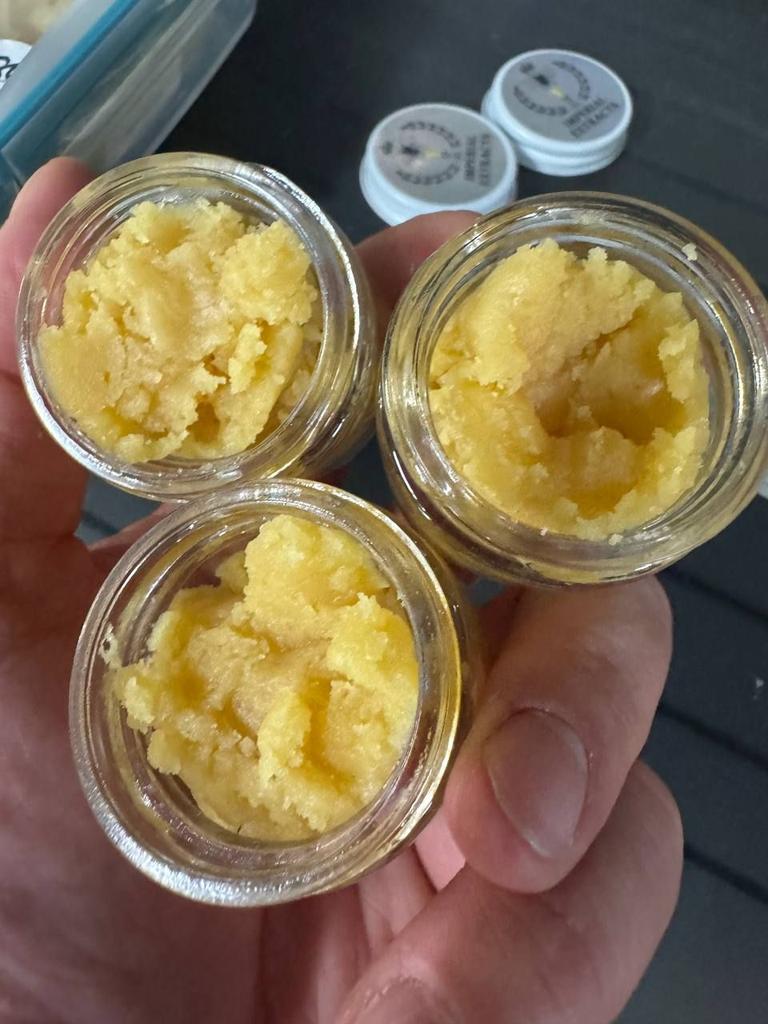 lolcio56's tweet photo. #BADDER 🔥

Telegram 👇 
https://t.co/SLfQPsF0Tf

Discord 👇 
https://t.co/8XAIu7ILHC

#badder #shatter #crumble #sugar #liverosin https://t.co/SU6aj6ciwF