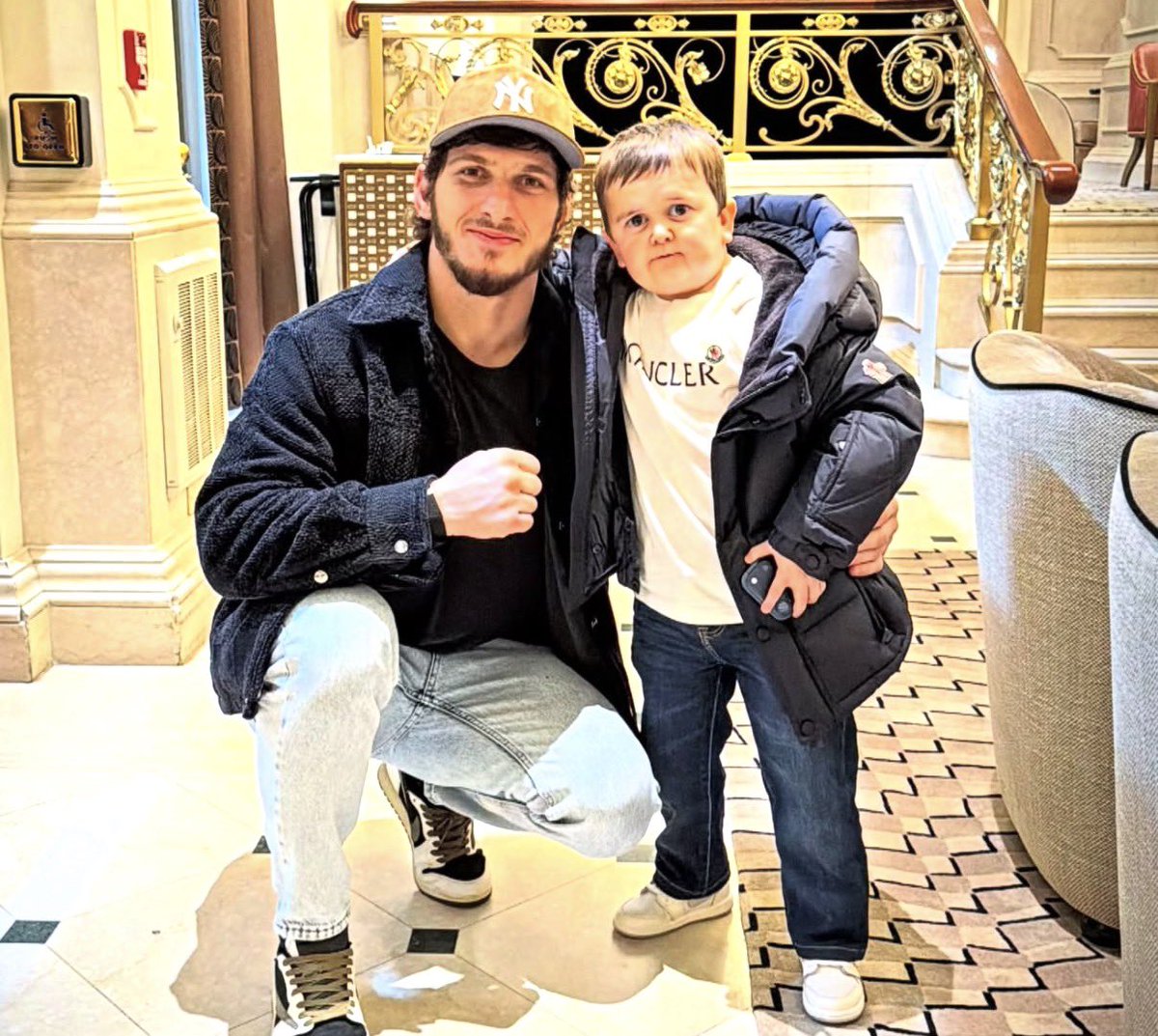 UFC FIFTH ROUND tweet media