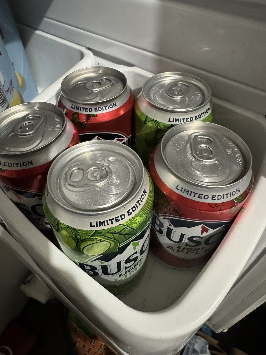 Mike Ott (Lover of beer and green bean casserole) tweet media