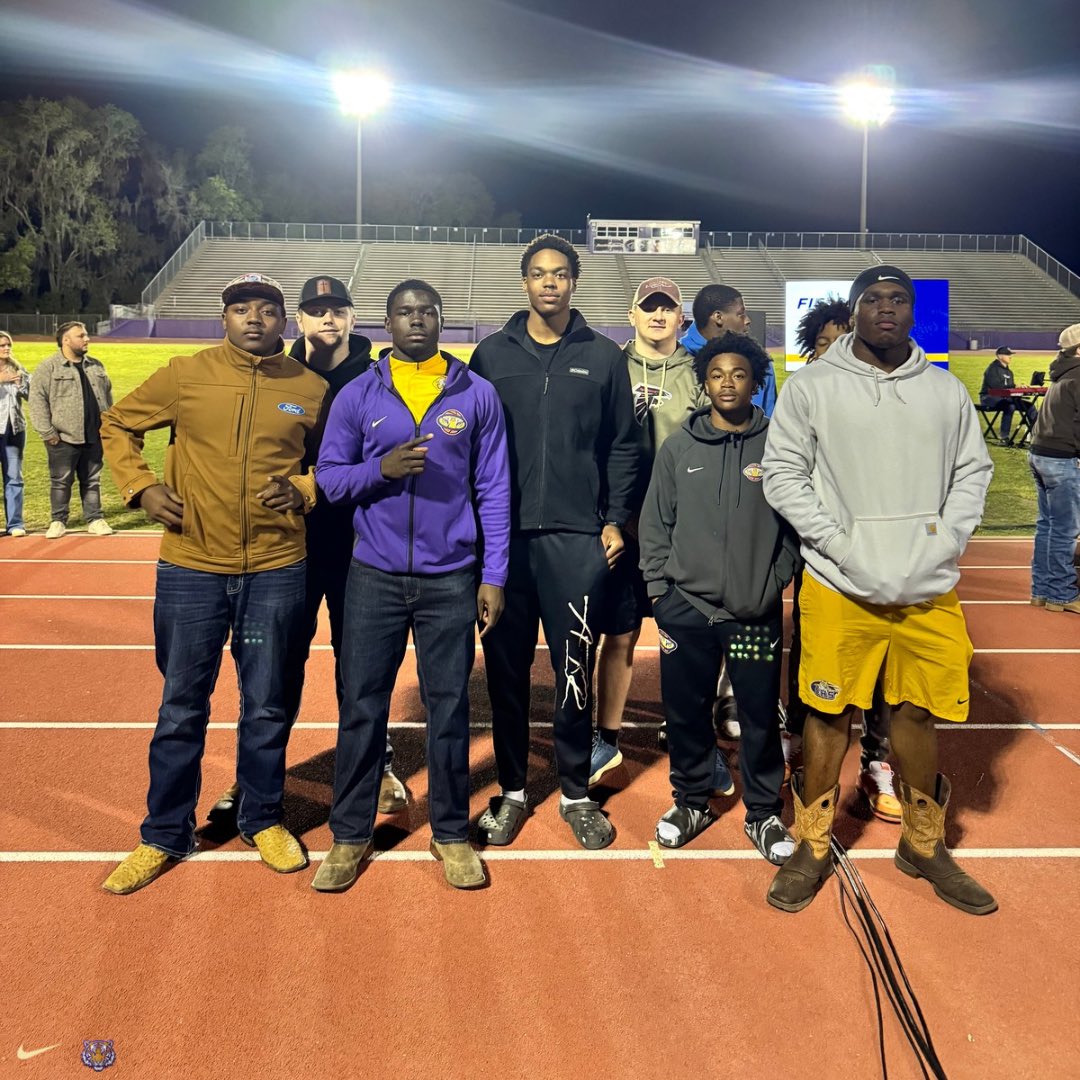 Columbia High Football tweet media