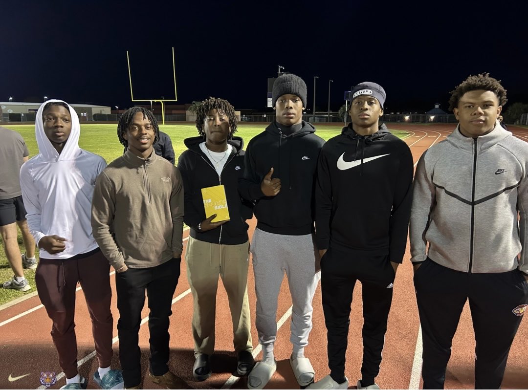 Columbia High Football tweet media