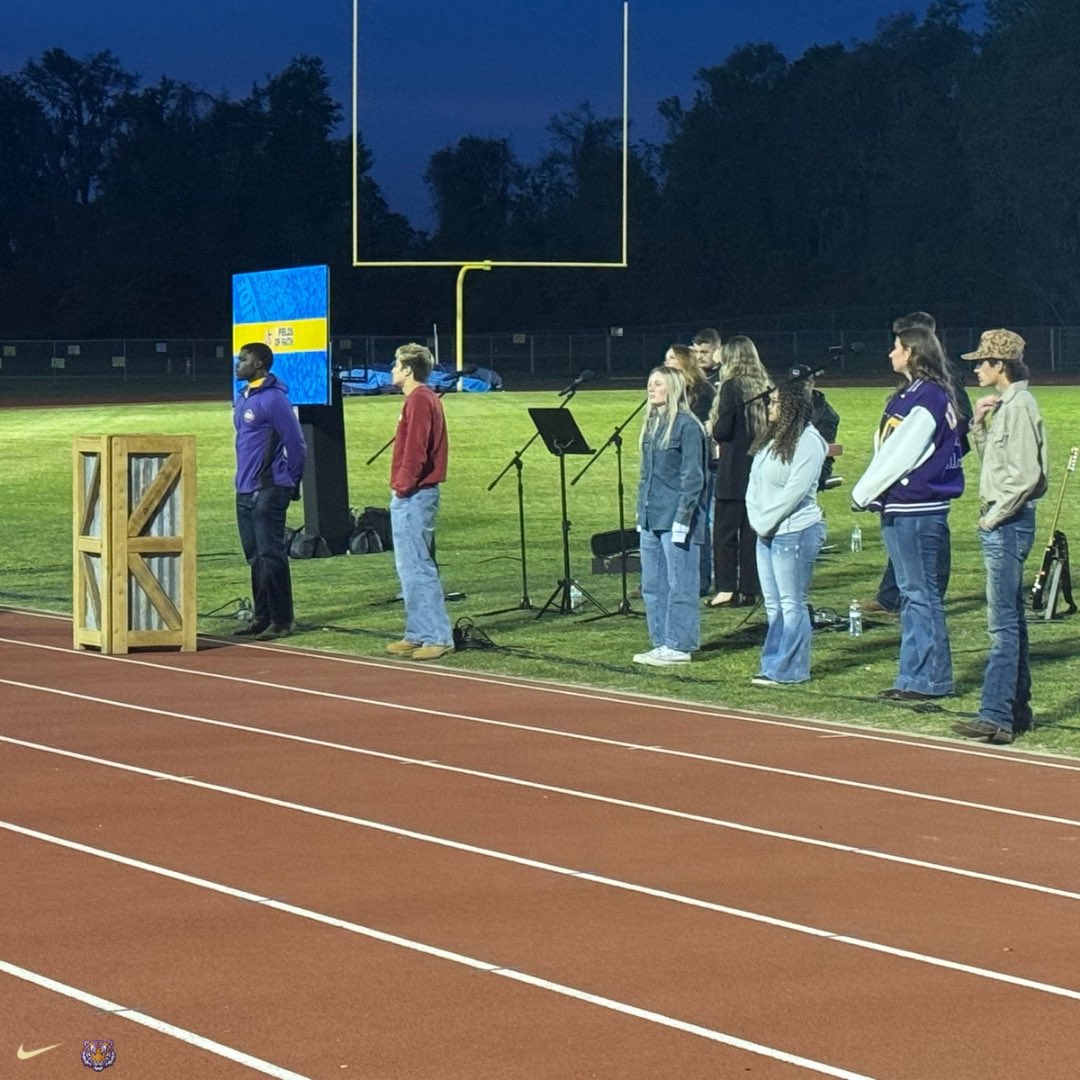 Columbia High Football tweet media