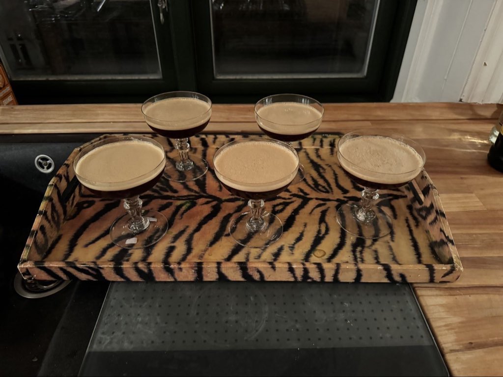 Phase | $$$ tweet media