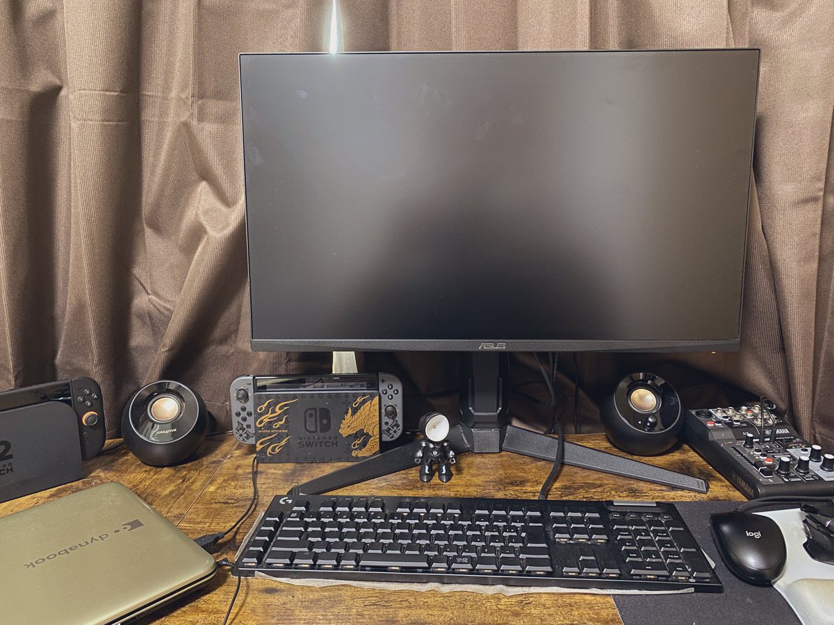 オルフェ tweet media