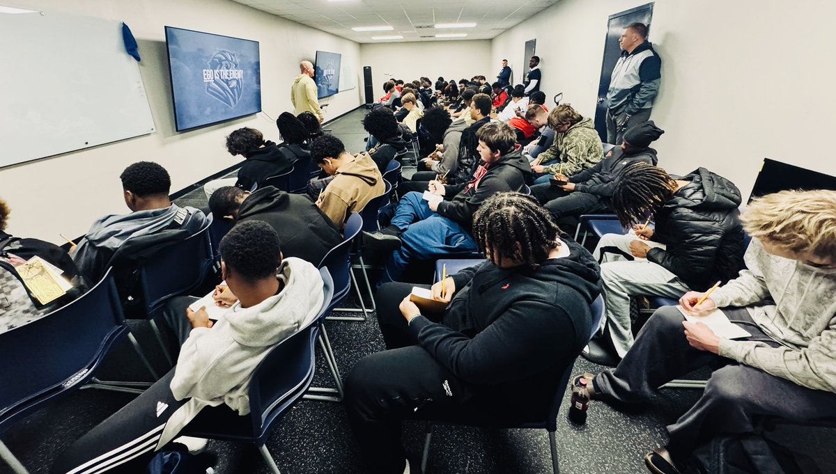 Foley Football tweet media