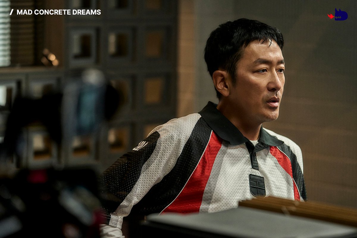 studiodragonKR's tweet image. A collection of heart-pounding moments!
#MadConcreteDreams premieres every weekend on #Viki✨