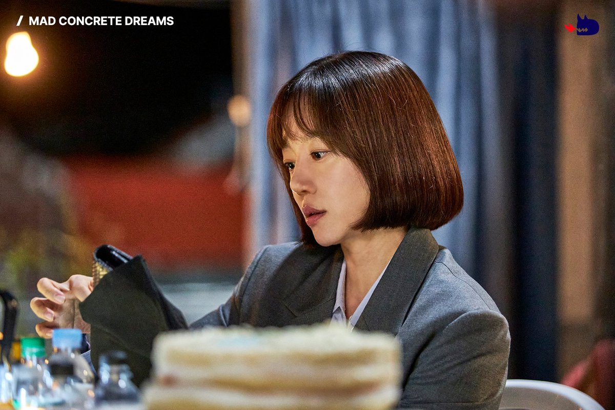 studiodragonKR's tweet image. A collection of heart-pounding moments!
#MadConcreteDreams premieres every weekend on #Viki✨