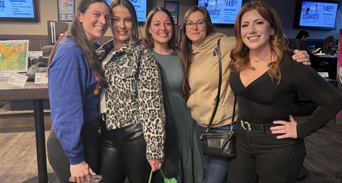 ✨Glitter Bomb Barbie✨ tweet media