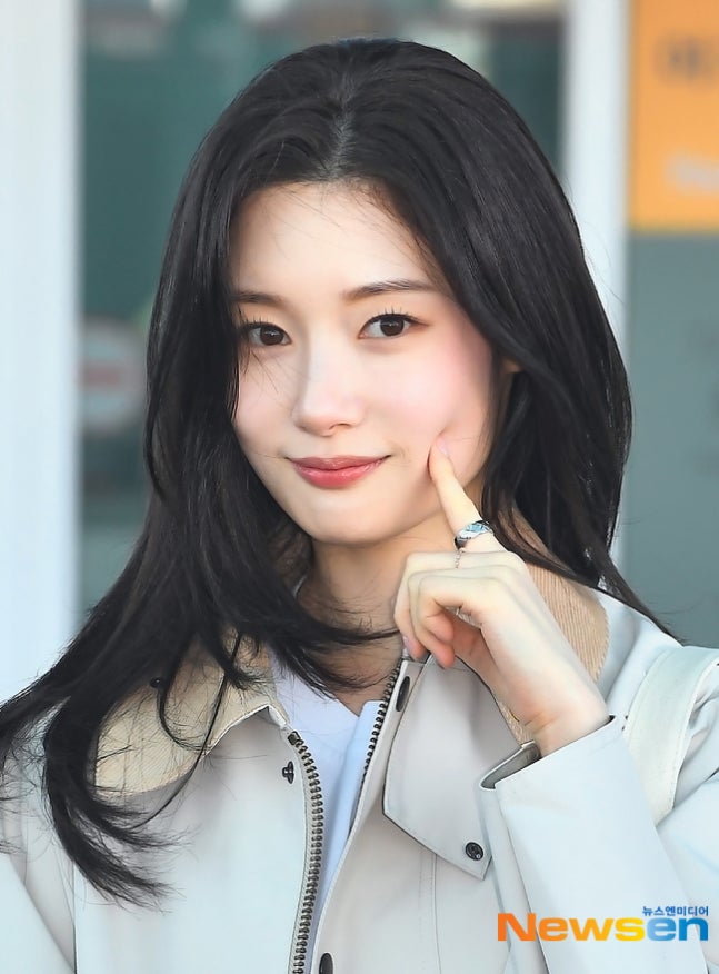 jung chaeyeon files tweet media