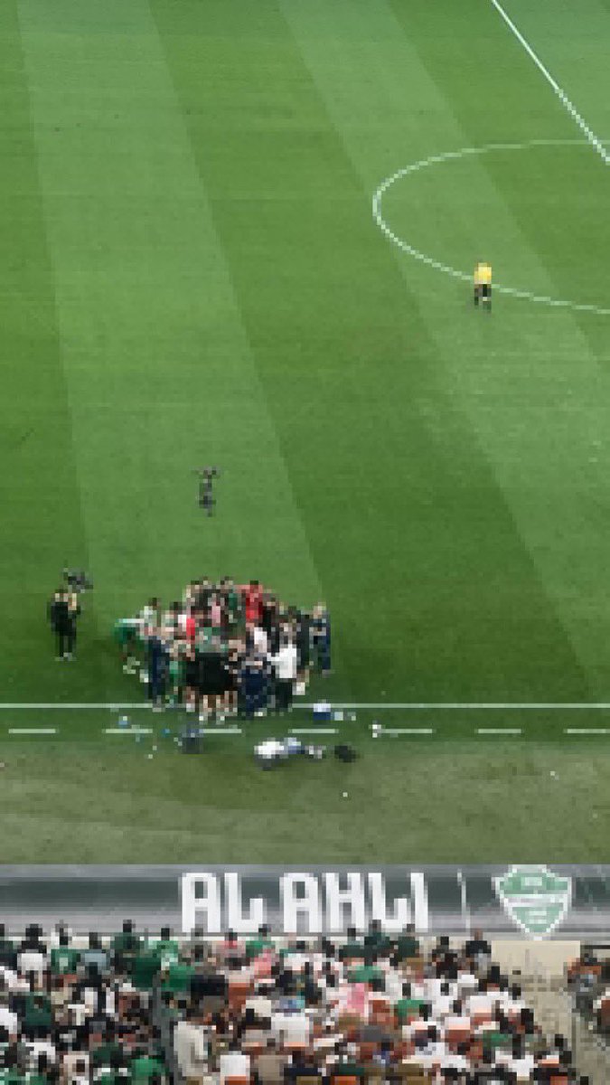 جزاء الشريف tweet media