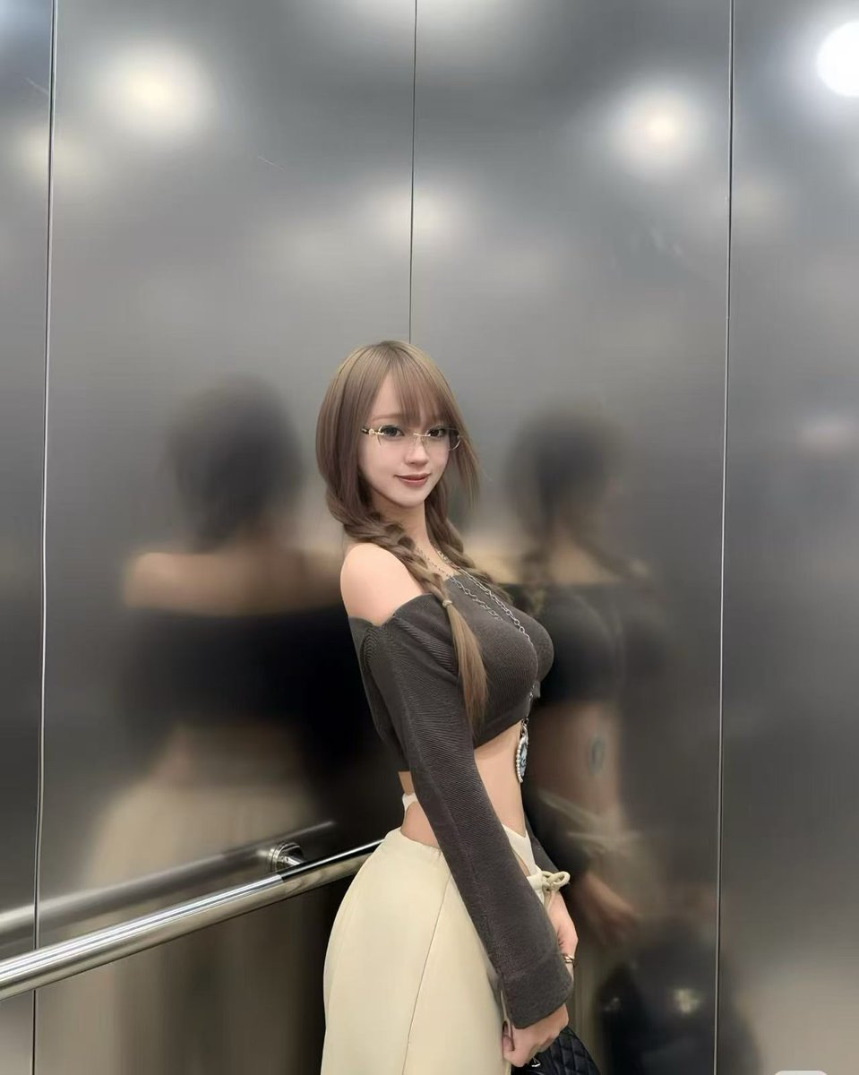 XuanhanM29932's tweet photo. 大连反差 https://t.co/60R6atUtM9