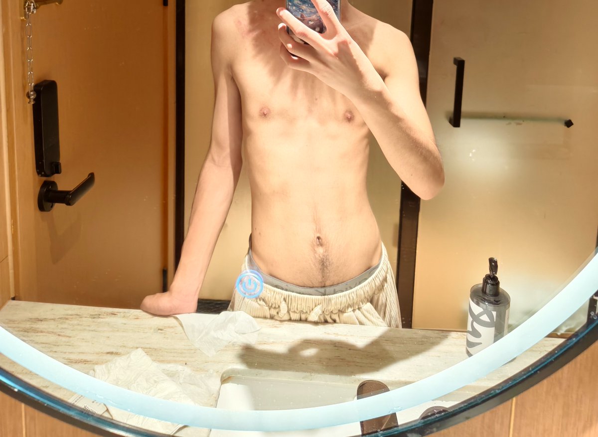 想要睡觉呐 tweet media