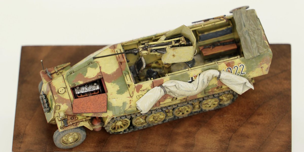 VLily8's tweet photo. 1/72 sdkfz251D/17 with 20mmGun https://t.co/tUPkcoMzIj