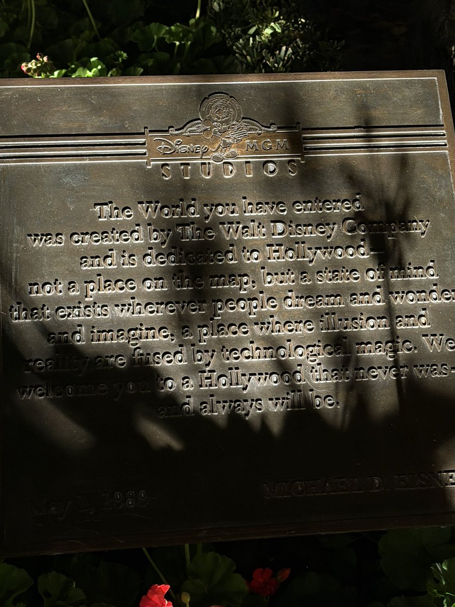 RockNstardust🎸✨ tweet media