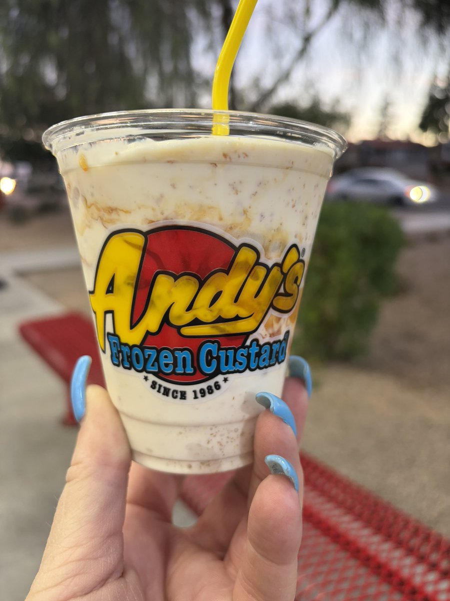 joycoffee tweet media