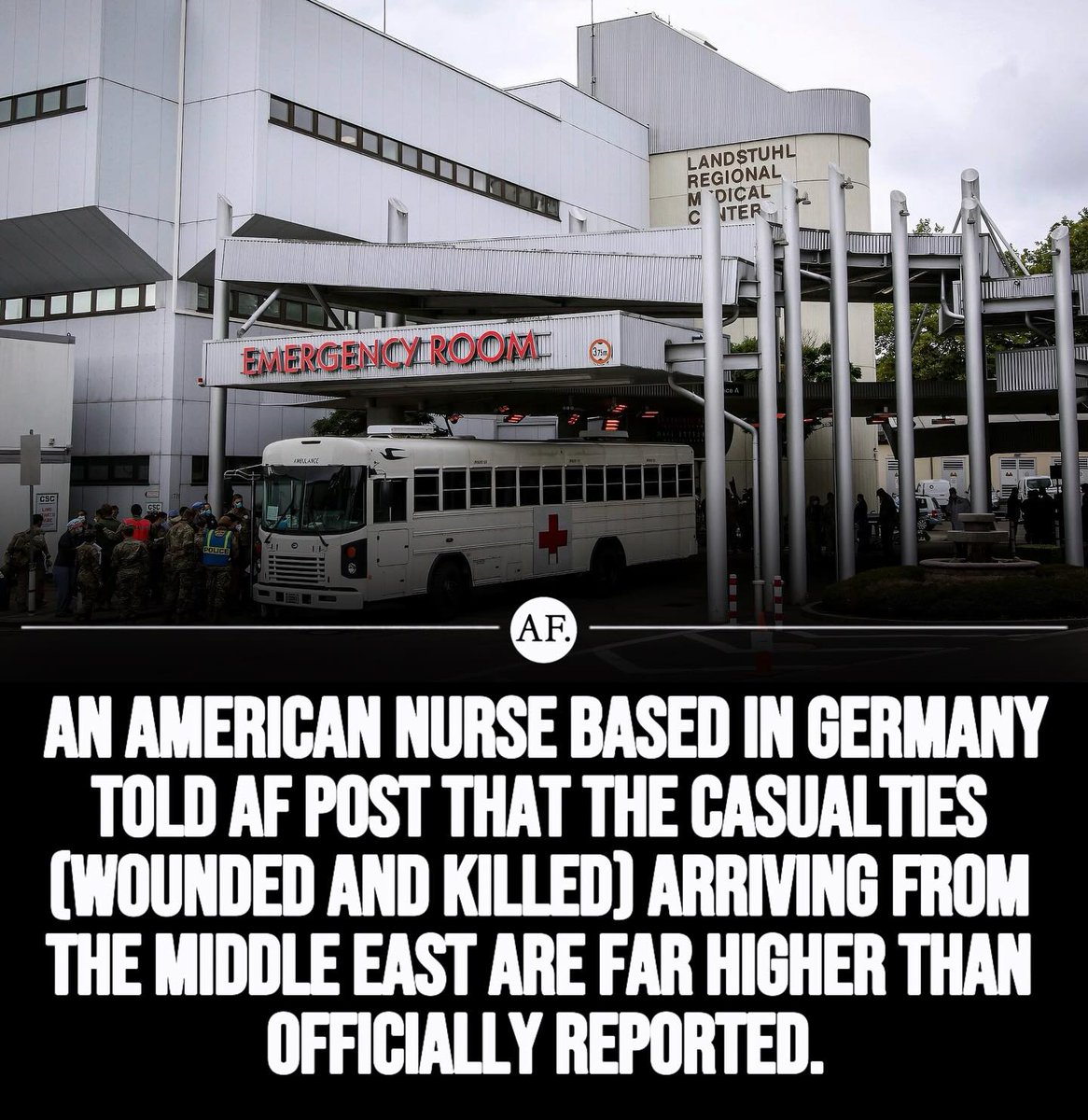 's tweet image. 🚨BREAKING ⚠️Real War Newz: Chinese tourist film US 🇺🇸 warship struck by bomb 😱Americans they are not being honest about US causalities in this War with 🇮🇷 Iran.