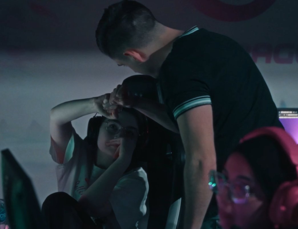 M8 tokameite tweet media