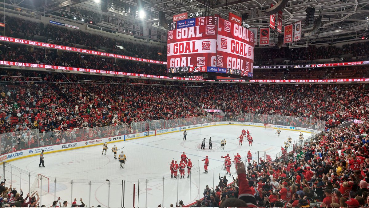 Katie Bartlett tweet media