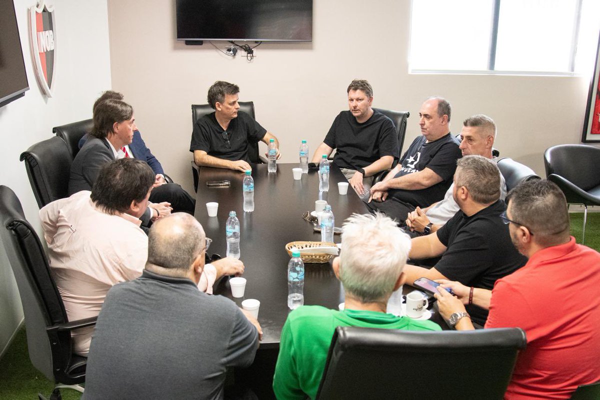 Hernán Cabrera tweet media