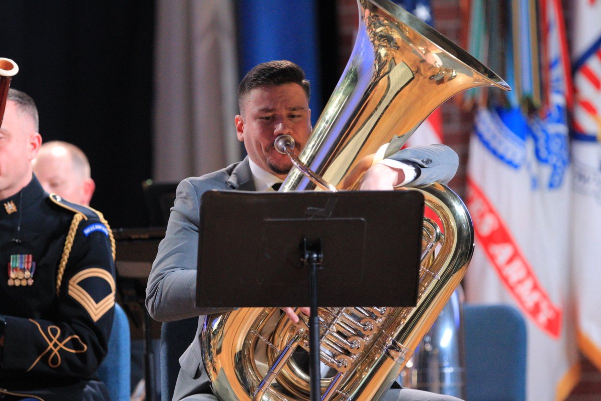 alexanderrogge's tweet image. The U.S. Army Concert Band accompanied tubist Mason Soria at The U.S. Army Band 2026 Tuba-Euphonium Workshop; MAJ Aaron Morris, conducting. #VisionFragments #LAPhil #ArmyBand #ConcertBand #Band #TUSAB #ArmyMusic #MilitaryMusic #Euphonium #TEW2026 #TEW #Music