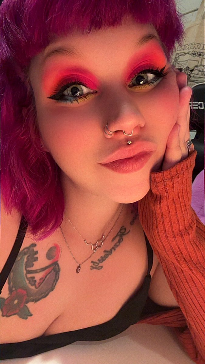 𝔥𝔢𝔞𝔱𝔥𝔢𝔯 ✧･ﾟ tweet media