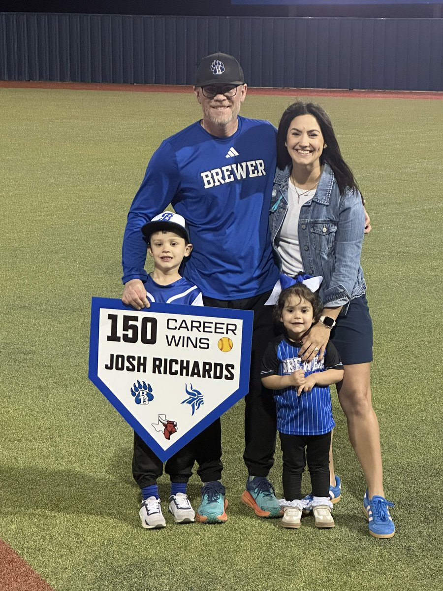 Official Brewer Bears Athletics tweet media